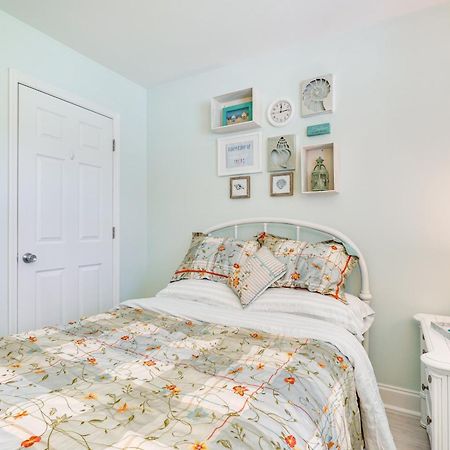 Cozy Goose Creek Escape With Patio And Grill Villa Exteriör bild