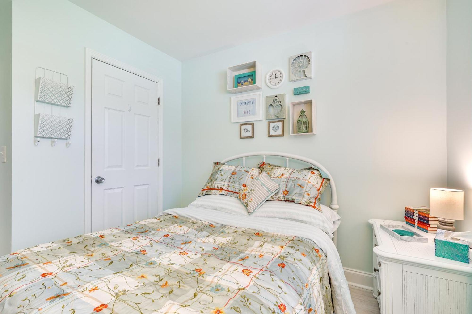 Cozy Goose Creek Escape With Patio And Grill Villa Exteriör bild