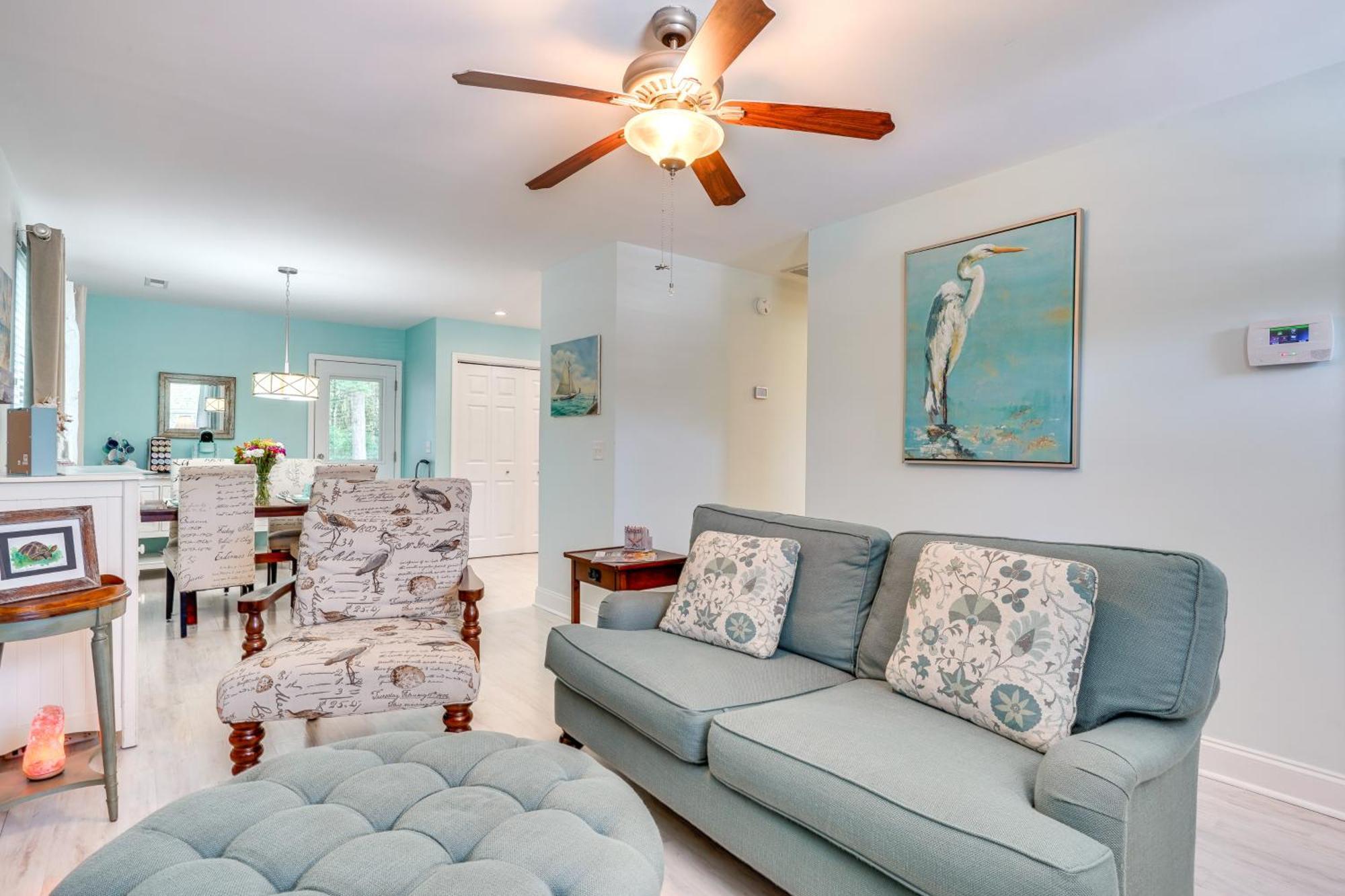 Cozy Goose Creek Escape With Patio And Grill Villa Exteriör bild